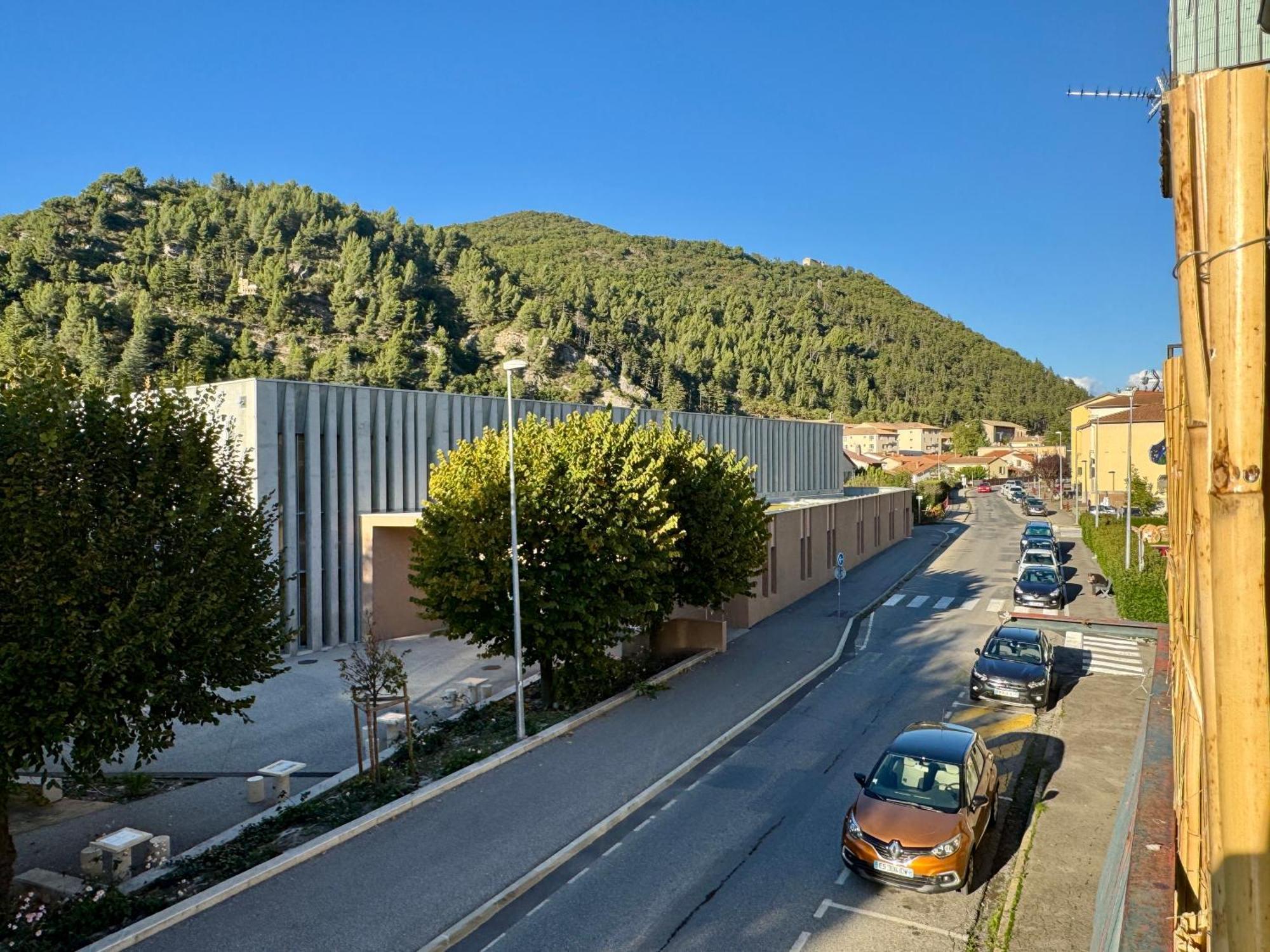 شقة Provence ديني-ليه-بان المظهر الخارجي الصورة